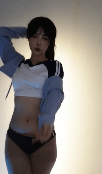 d83cb0585a62012a4768e6e992ae2a94_1744899917_5088.gif