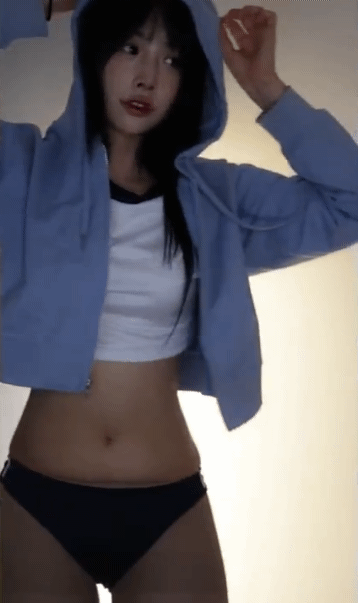 d83cb0585a62012a4768e6e992ae2a94_1744900041_4585.gif
