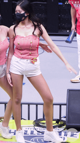 2ba55081cfec61334ac31abb6c32f66c_1746049747_3828.gif